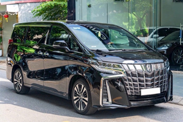 Toyota Alphard - Luận Phát Luxury